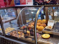 -昆明冠生园·蛋糕·面包(南强街店)