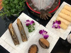 -港迹·鲜围煮海鲜火锅(湖州时代广场店)