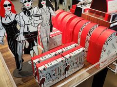-Laderach 莱德拉(上海环贸iapm店)