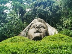 -西双版纳基诺山寨