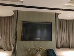 -浅深(世茂滨江精品店)