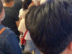 -王府井奥莱临潼小镇(临潼店)