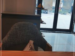 靠窗位-冰冰酱(新都心店)