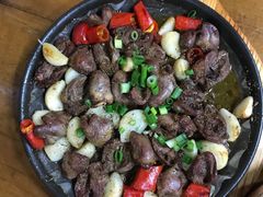 -老东镇啤酒屋海鲜加工·蒸汽海鲜·海鲜烧烤(台东店)