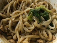 -华威达牛庄(黄埔大道西店)