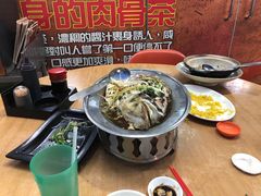 -新峰肉骨茶