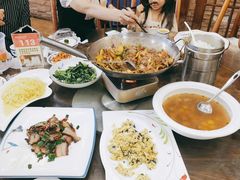 -老唐三下锅 ·张家界地标美食(溪布街店)