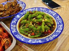 绝味毛豆-江城燕子大排档(江汉路步行街店)