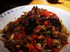 土家锅气爆鸡杂-吃饭皇帝大(合生汇店)
