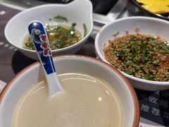 -尚尚仙·酸汤猪手·猪肚鸡火锅(华联万柳购物中心店)