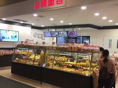 面包甜点陈列柜-山崎面包(百联世纪店)