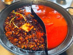 -鹿鸣山草本茶香火锅(园西路店)