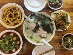 -中和裴氏蹄花(府河路店)