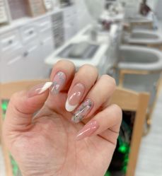 -雅洁美甲美睫