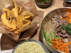 -KimPro 辛普乐概念韩餐