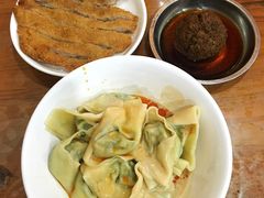 -潘国仙耳光馄饨(黄家阙路店)