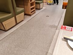 -海底捞火锅(赛格国际购物中心店)