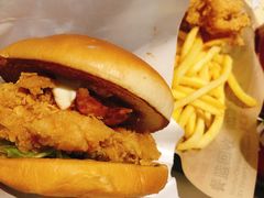手撕火鸡肉鸡腿堡-肯德基(中央公园店)