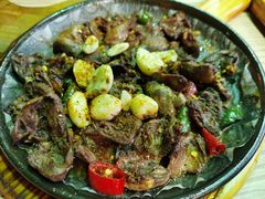 鸡心-老东镇啤酒屋海鲜加工·蒸汽海鲜·海鲜烧烤(台东店)