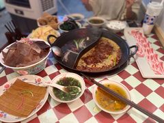 -赵美丽重庆火锅(西安直营总店)