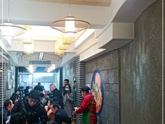 等位区-向东街老玖面馆总店