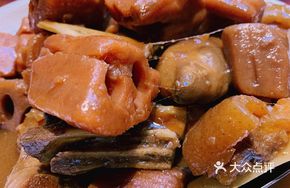 Lotus Root and Pig Trotter Stew