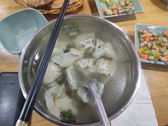-小汉食馄饨店