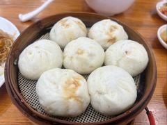 鲜肉小笼包-嵊州小吃(杭州东站店)