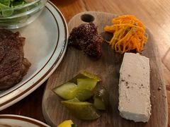 -羽深肉铺 Steak & Wine