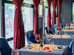 -弦月窗LUNETTE BY AMANDA(复兴路店)