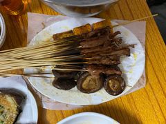 -蚝哥花姐湛江烤生蚝(美丽湾市场店)