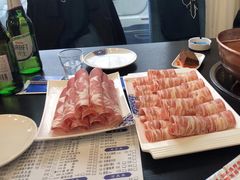 -楼外楼大刀肉传统火锅居(幸福街店)