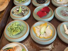 -桥香园过桥米线(国贸店)