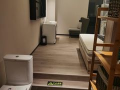 -西安大雁塔科技大学地铁站亚朵酒店