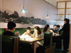 大堂-老头儿油爆虾(金鹰世界店)