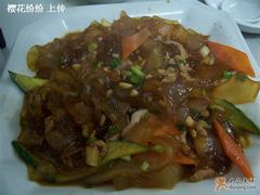 肉炒拉皮-哈尔滨风味小吃东北菜(五角场店)