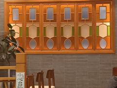 -茶理宜世(乐峰广场·尝乐集店)
