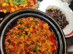 -万重锦·人文川菜馆(骡马市店)