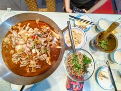 -昱龙大盆牛蛙馆(三兴街总店)