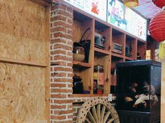 -闯关东东北农家菜(崂山石老人店)