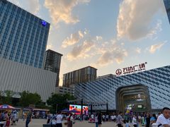 -万达广场(龙湖店)