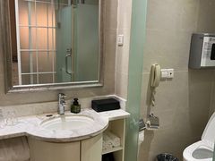 -烟台碧海饭店(烟台火车站店)