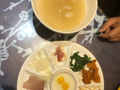 -建新园过桥米线(宝善街店)