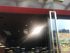 门面-牛男手造(地铁天虹店)