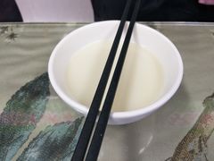 -渝之汇牛肉豌杂面