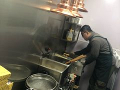 -老绍兴三味臭豆腐(奥林匹克购物广场店)