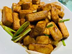 偷吃豆腐-良师门滨海人家·海鲜·家常菜(滨海城店)