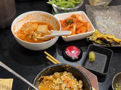 -和牛 烧肉寿喜烧涮锅 善(心斎橋店)
