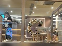 -霸王茶姬(上海恒基名人店)