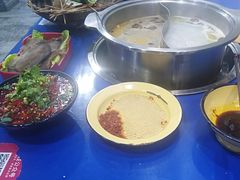 -马路边边·成都串串(翠柏路店)